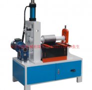 新型圓(yuán)弧自動卷闆(pan)機